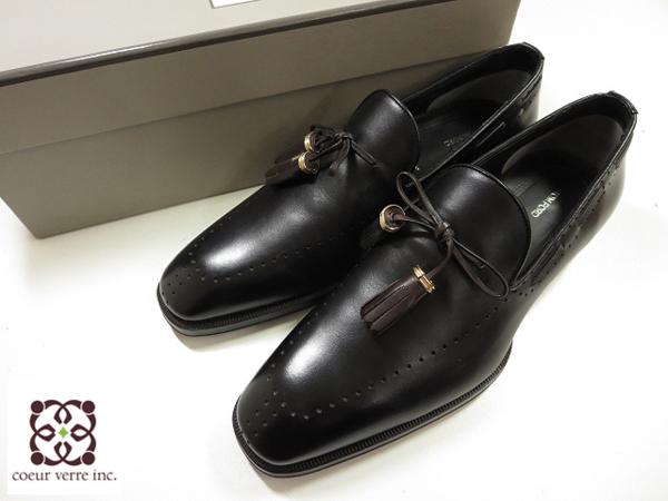 Tom Ford((トムフォード))のタッセル付きレザーローファーの買取